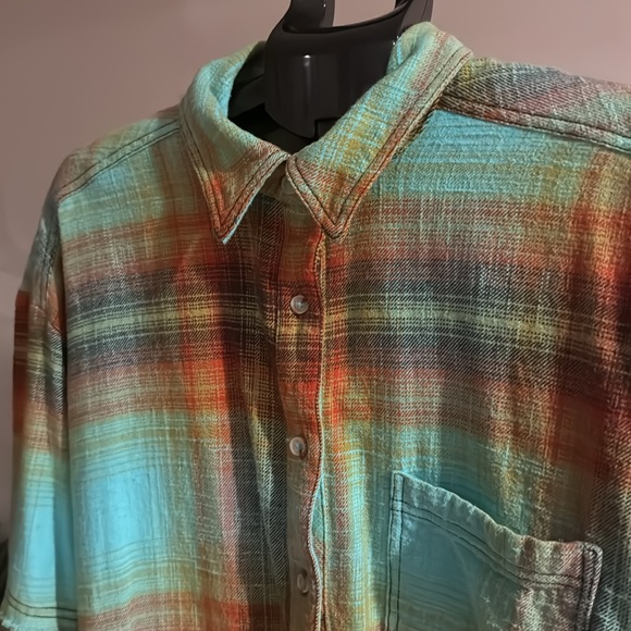Oversized BDG button up flannel - Picture 2 of 2
